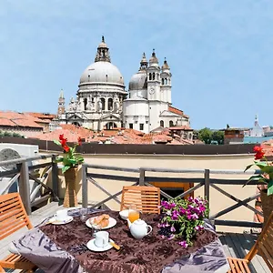 Dorsoduro Charme By Wonderful Italy Venedig